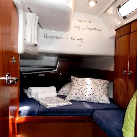 Bed & Breakfast Dream On The Boat