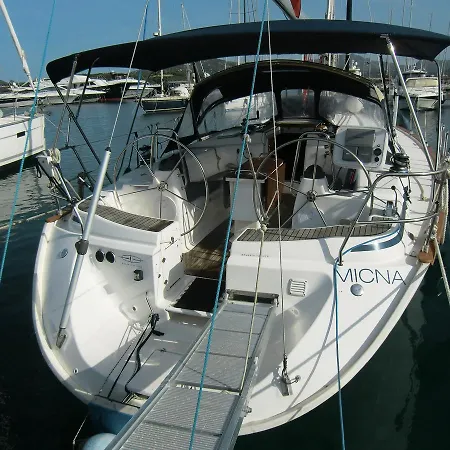 Dream On The Boat